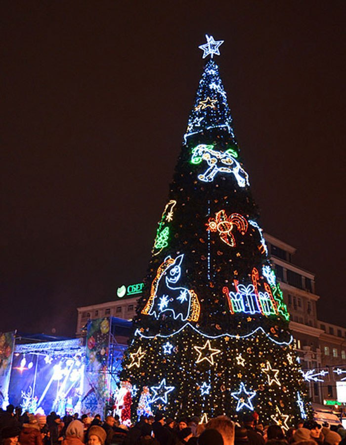 Der Donezker Weinachtsbaum